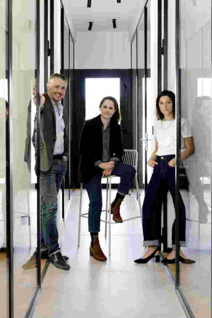 Photo corporate équipe avocats en situation Montpellier