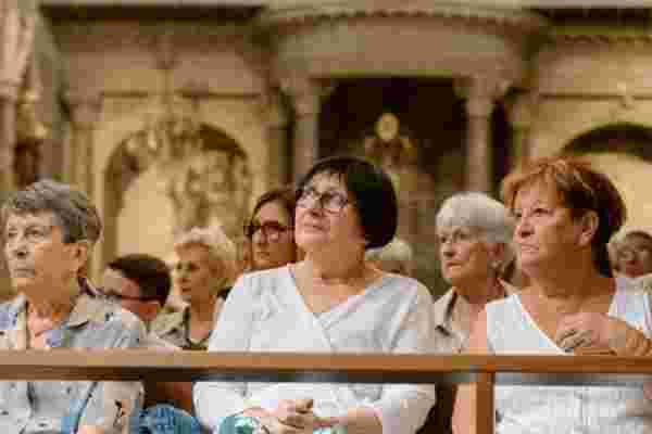 Invité église  baptême beziers