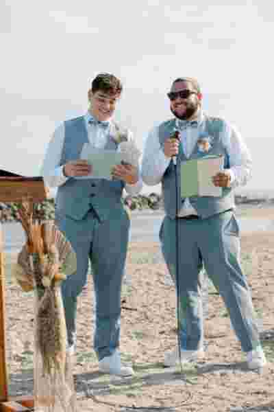 cérémonie laique mariage plage poisson rouge